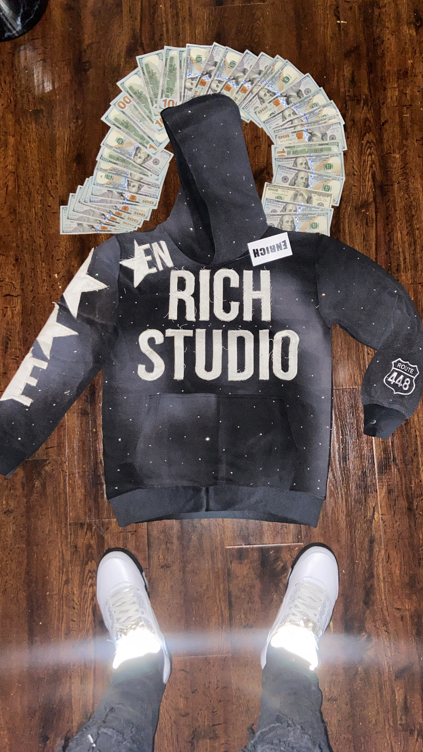 Black & white enrich hoodie