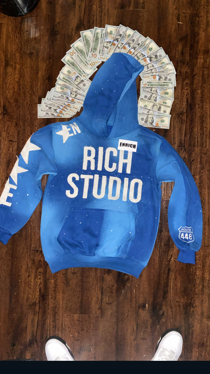 Blue & white enrich hoodie